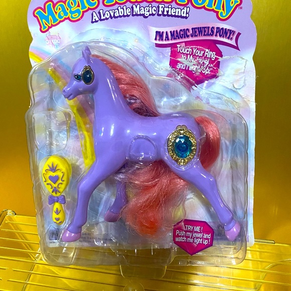 MAGIC TOUCH PONY VTG 1996 JEWEL PONY SHANNON JEWELS LIGHT UP & BLINK - Picture 9 of 16